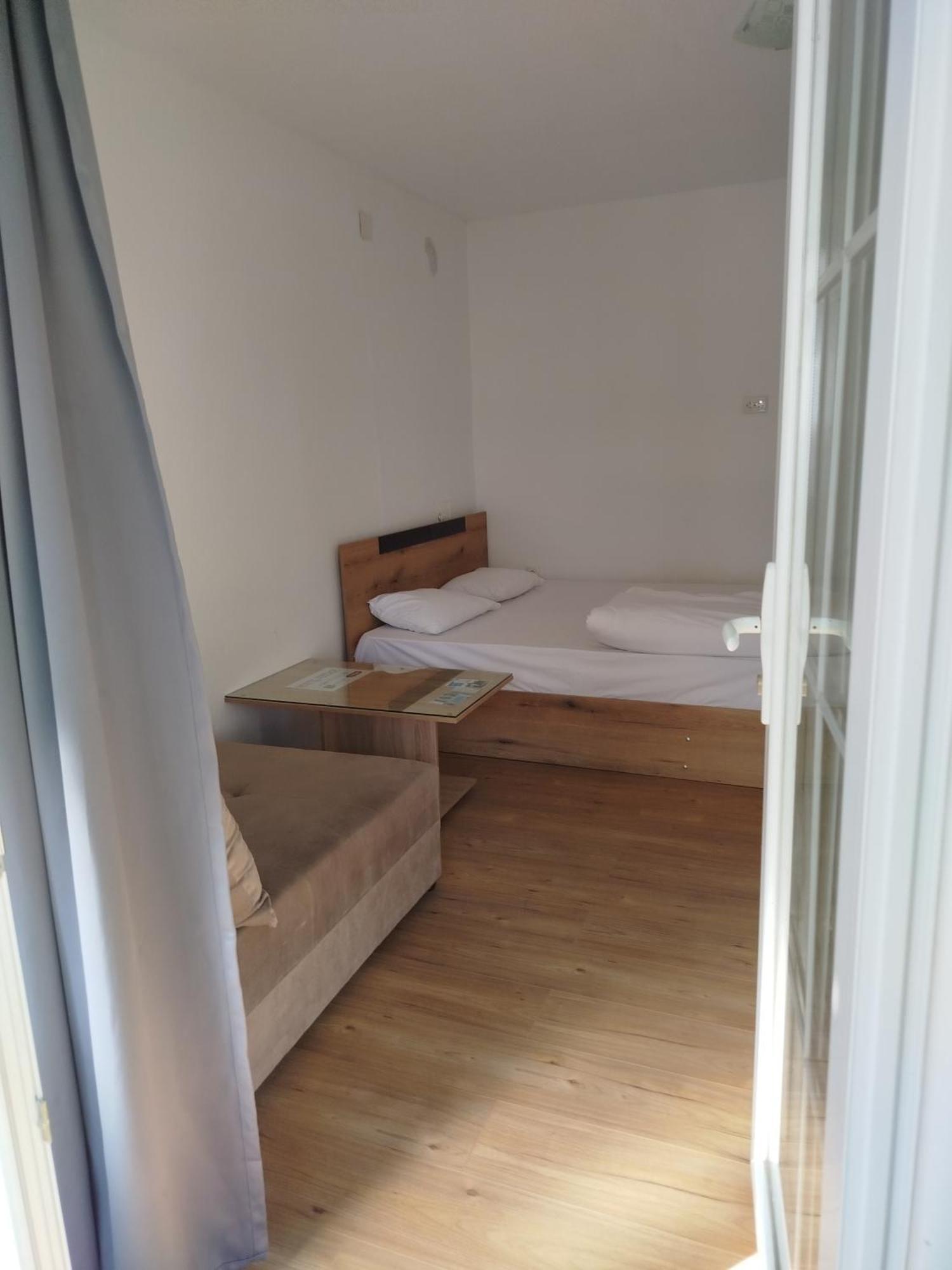 Hostel Vintage Ohrid Buitenkant foto